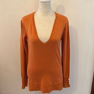 IPEKYOL orange long sleeve V neckline sweater Size S New